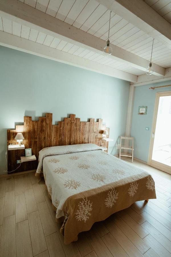 B&B Il Mare In Una Stanza Ортона Екстер'єр фото