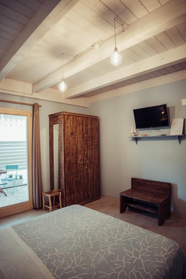 B&B Il Mare In Una Stanza Ортона Екстер'єр фото